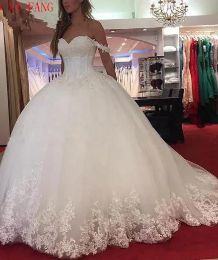 Customized Vestido De Noiva Lace Wedding Dress Ball Gown Sweetheart Appliques Saudi Arabic Wedding Gown Bridal Dresses Trouwjurk