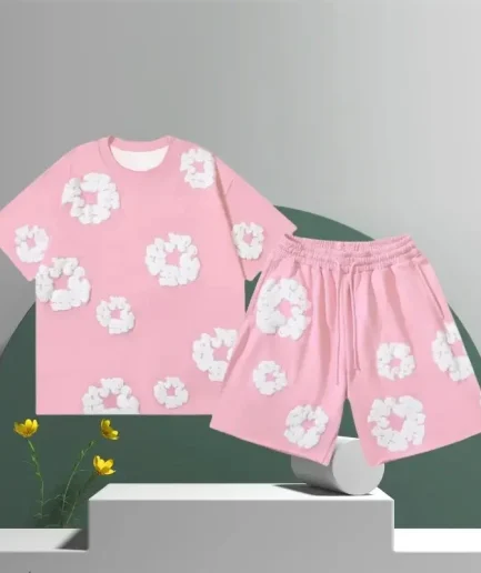 The 2025 summer new men's set is a casual American 3D printed flower pattern vacation outdoor casual fashion set made of polyest