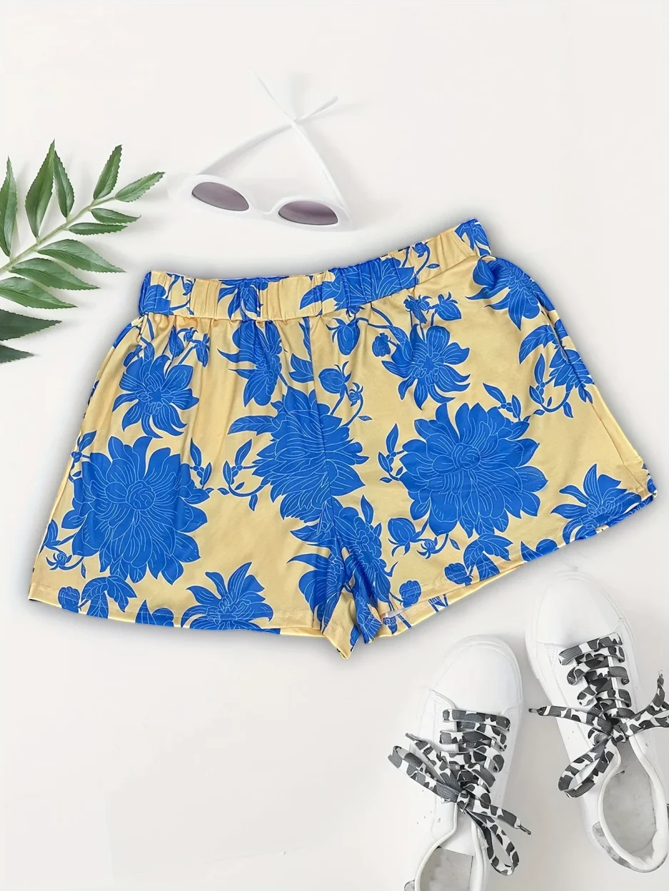 Women's Plus Size Casual Sleeveless V-Neck Top and Floral Print Shorts Two-Piece Set for Summer Comfort and Effortless Style - Image 6