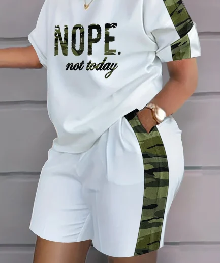 Plus Size Outfits Two Piece Set, Women's Plus Letter Print Contrast Panel Short Sleeve Tee & Shorts Outfits 2 Piece Set