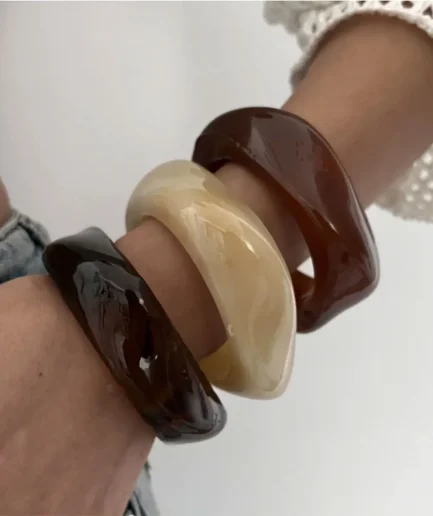 KMVEXO Vintage Punk Brown Coffee Thick Resin Acrylic Bangles Geometric Irregular Wide Cuff Bangle Bracelet For Women Men Jewelry