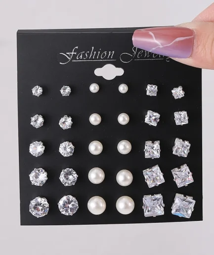 30PCS of Retro Pearl Geometric Six Claw Crystal Zircon Earrings Set, Suitable for Daily Wear for Both Men and Women