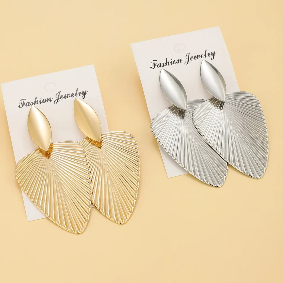 Advanced Metal Textured Leaf Pendant Big Earrings Women's Exaggerated Fashion Party Jewelry Gold Color Geometry Drop Earring - Image 2