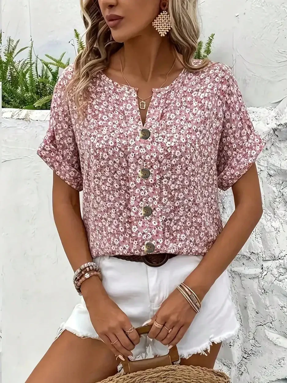 Plus size women's plant print V-neck short-sleeved top casual button decorative loose short-sleeved T-shirt
