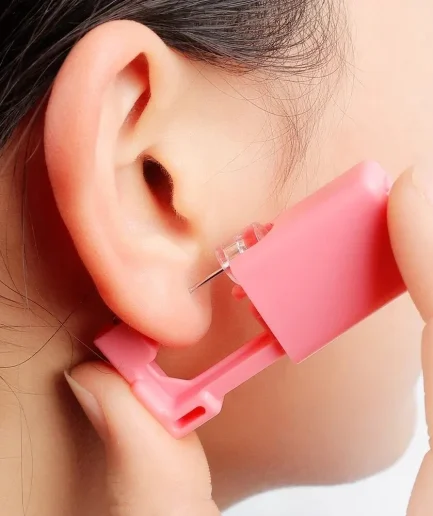 1-4Pcs Disposable Safe Painless Ear Piercing Tool, Healthy Sterile Punctur Kit Earring Studs Nose Rings Piercing Gun Set